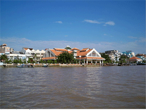 Không lâu nữa, dưới lòng con sông Hậu rộng lớn này sẽ có một tuyến đường sắt cao tốc chạy xuyên qua