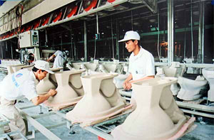 Sản xuất lavabo tại Cty Viglacera Thanh Trì, Hà Nội